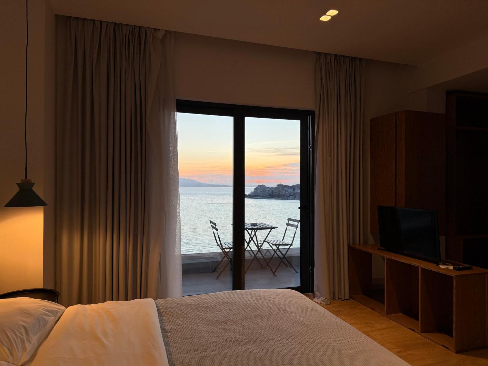 Kanes Bohemian Boutique Hotel Sarandë Exterior foto